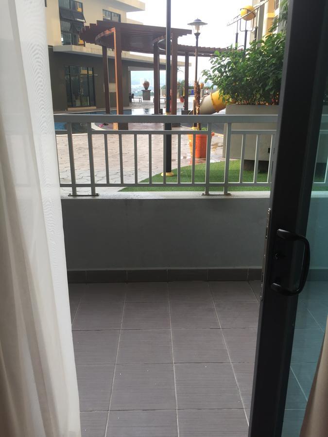 Silk Sky Residence Seri Kembangan Exterior photo