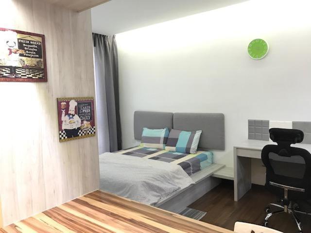 Silk Sky Residence Seri Kembangan Exterior photo